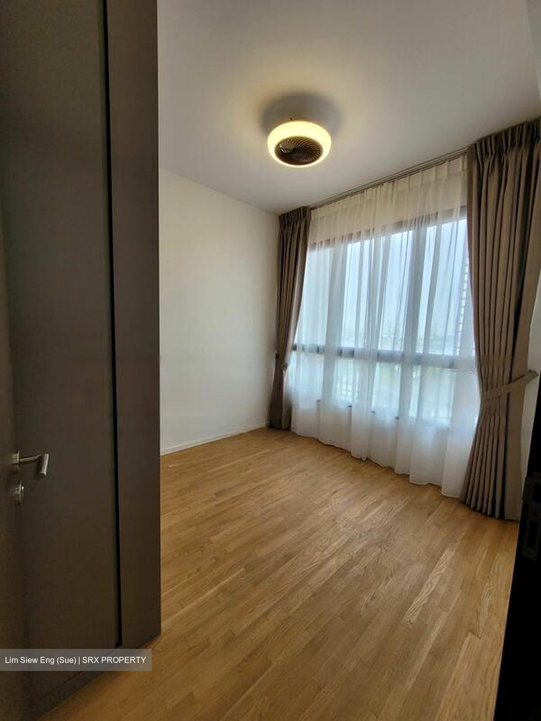 Avenue South Residence (D3), Apartment #469738001